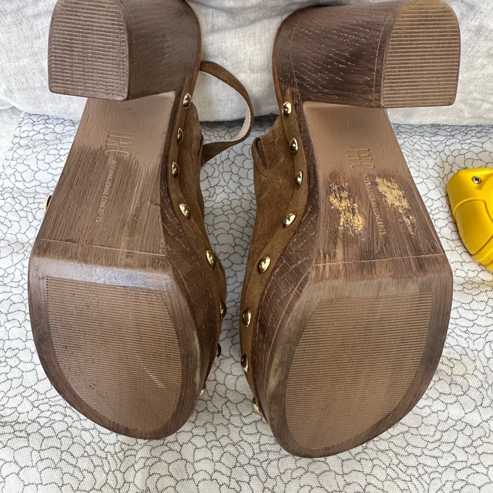 INC International Concepts Brown and Gold Platform Sandals - Picture 8 of 10